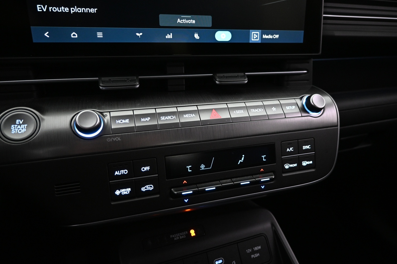 HYUNDAI KONA Electric 2024