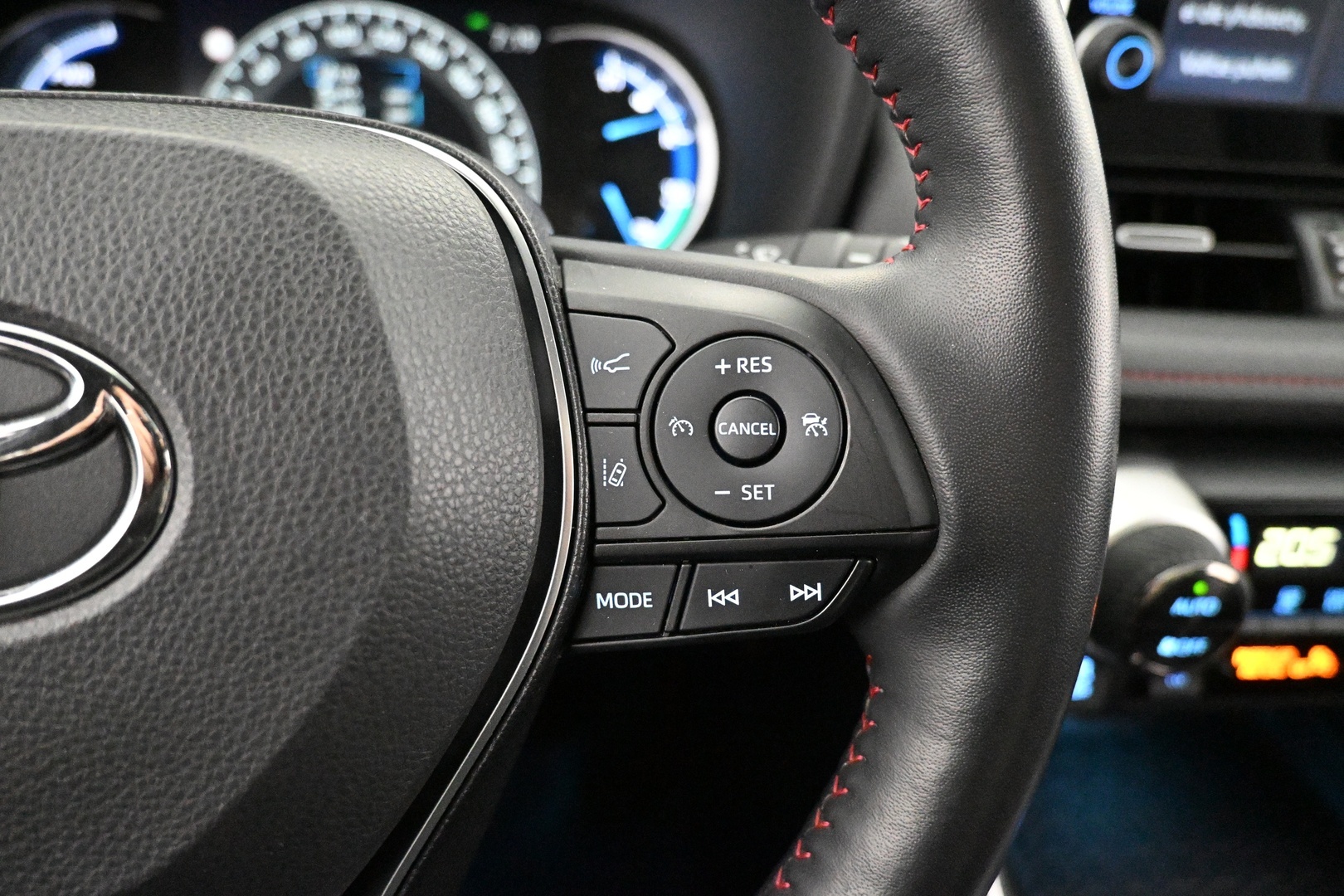 TOYOTA RAV4 Plug-in 2020