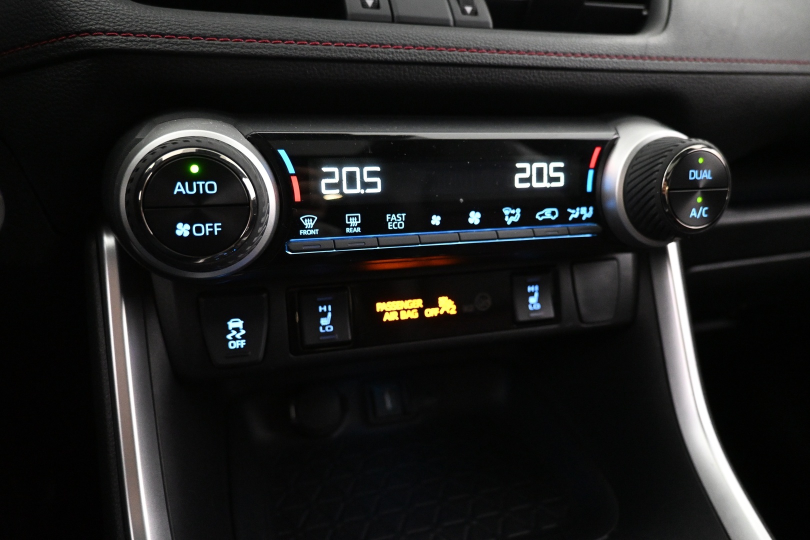 TOYOTA RAV4 Plug-in 2020