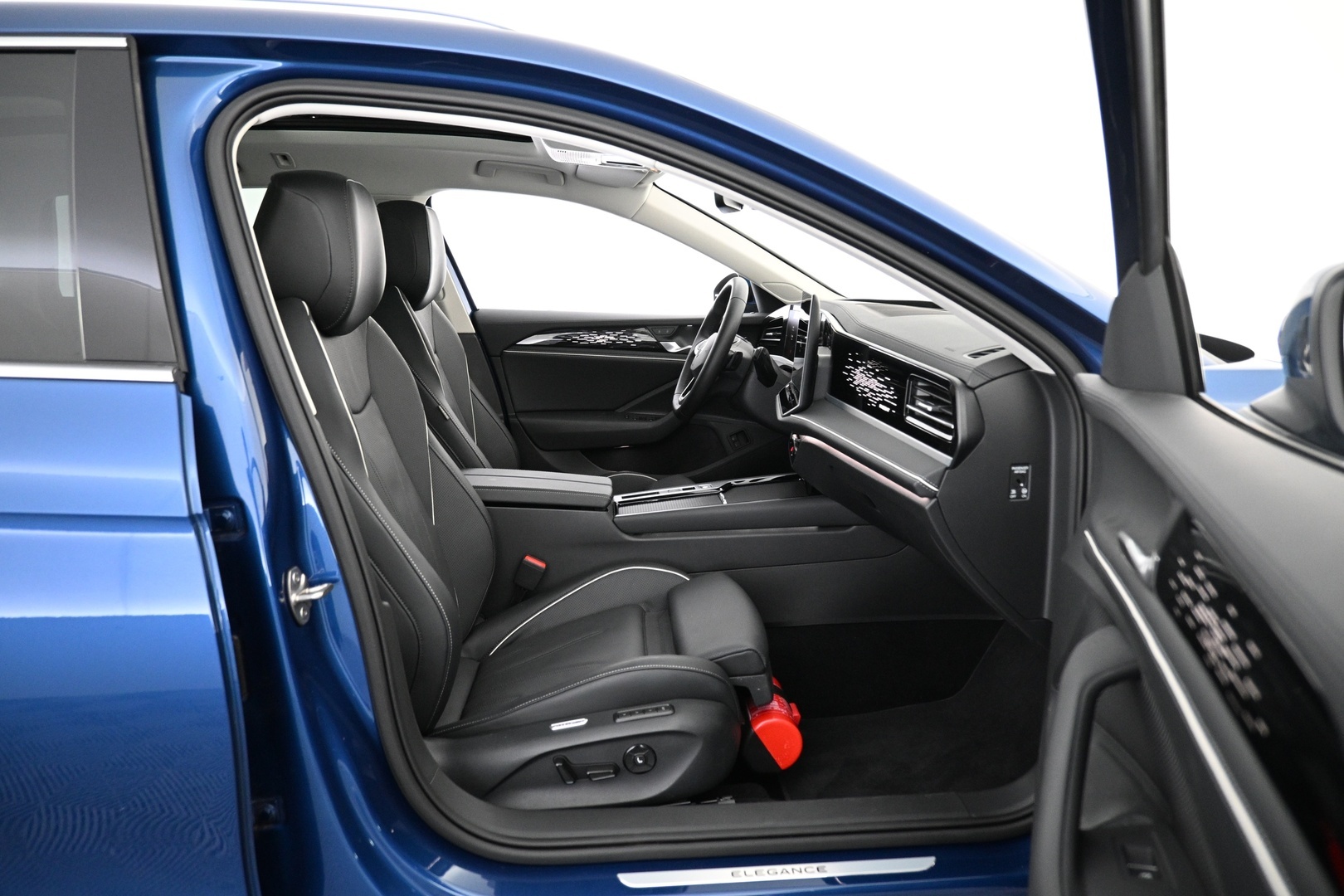 VOLKSWAGEN Passat 2026