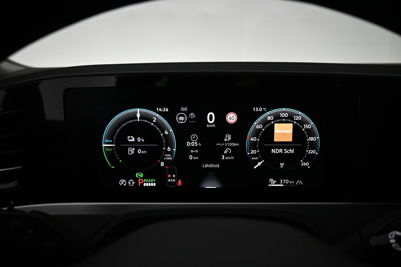 VOLKSWAGEN Passat 2026