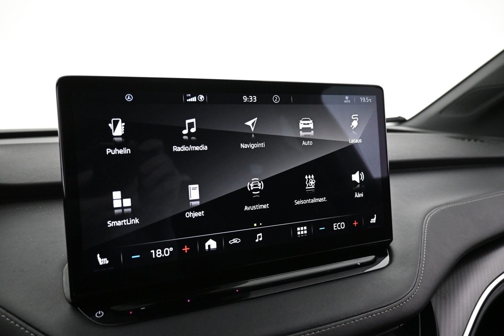 SKODA Enyaq 2023
