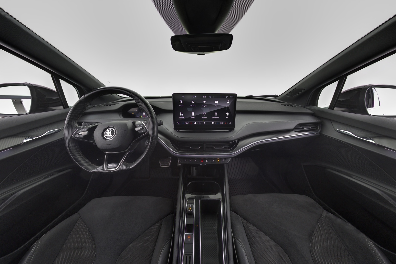 SKODA Enyaq 2023