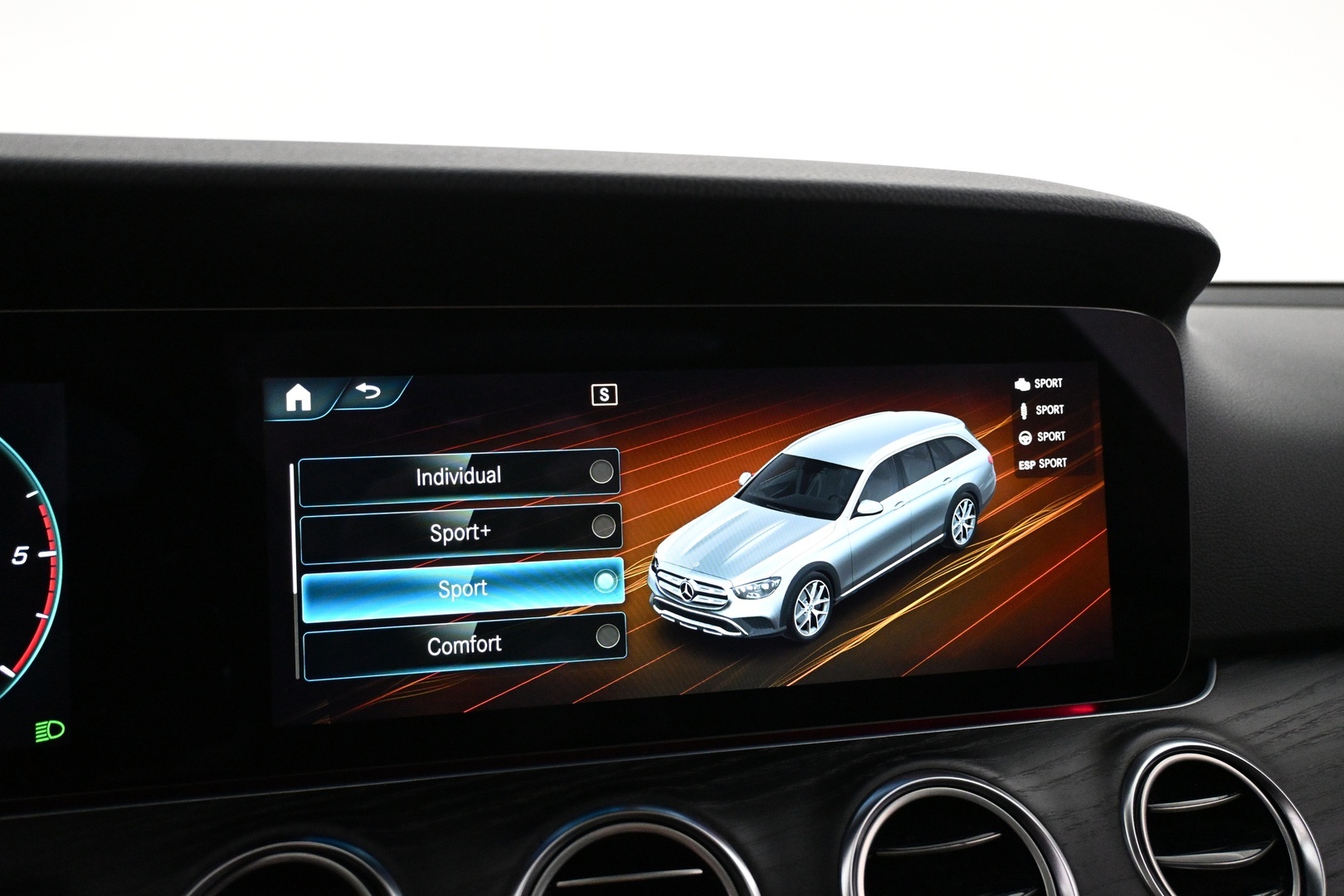 MERCEDES-BENZ E 2021