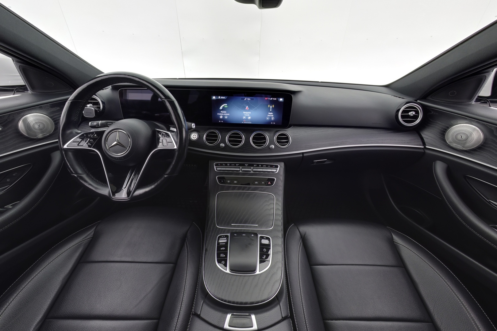 MERCEDES-BENZ E 2021