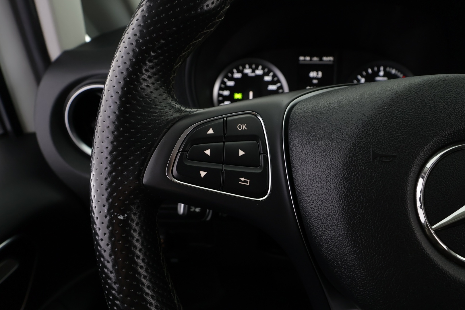 MERCEDES-BENZ Vito 2022