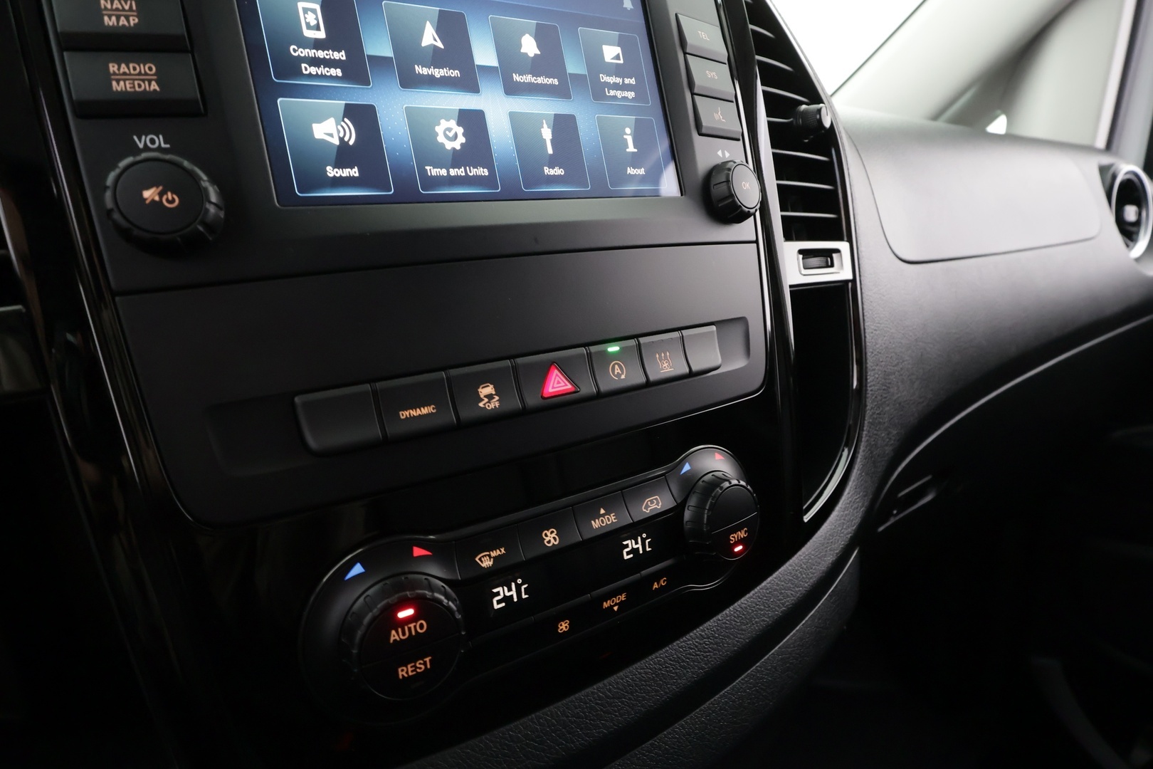 MERCEDES-BENZ Vito 2022
