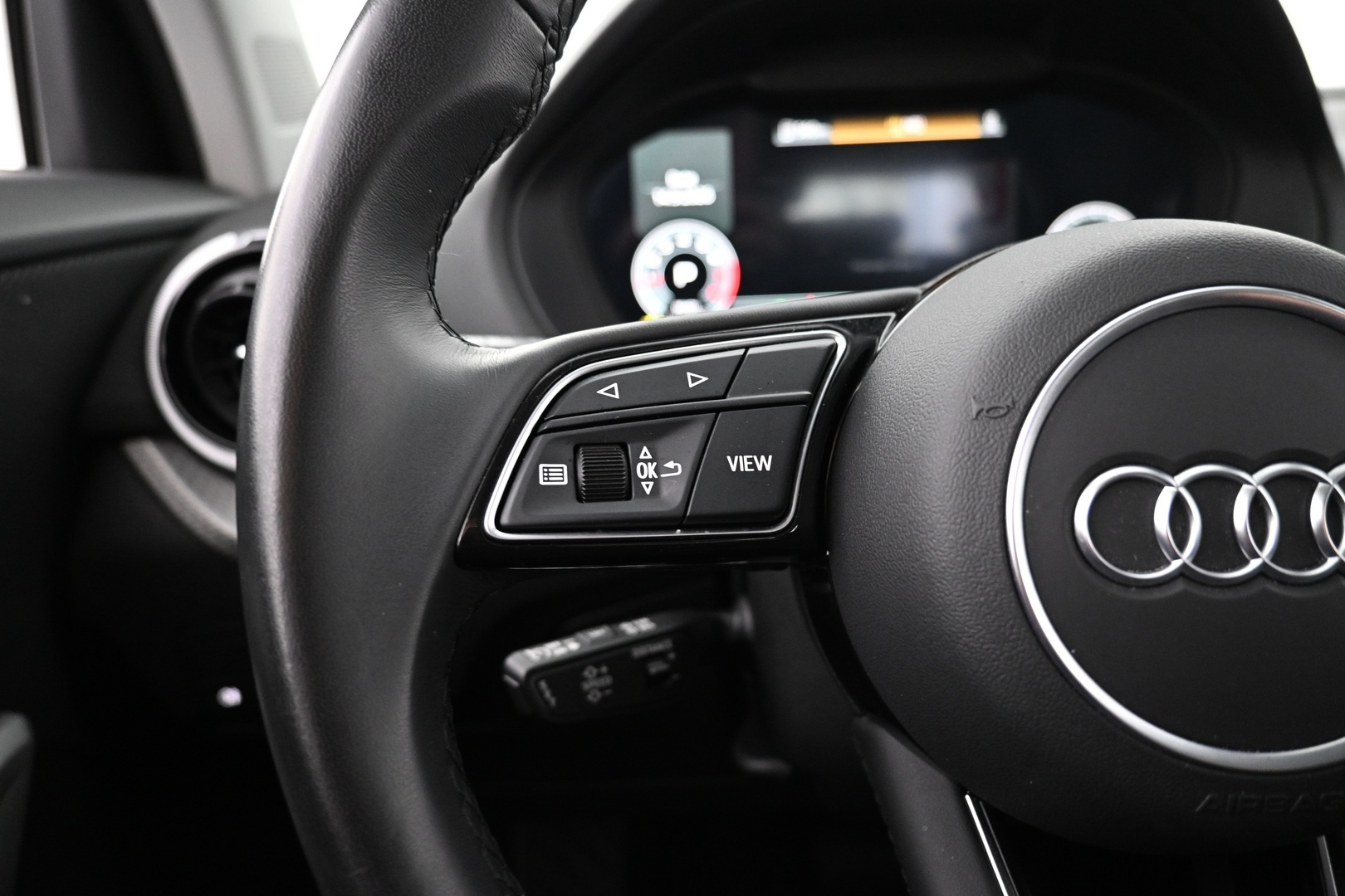 AUDI Q2 2025