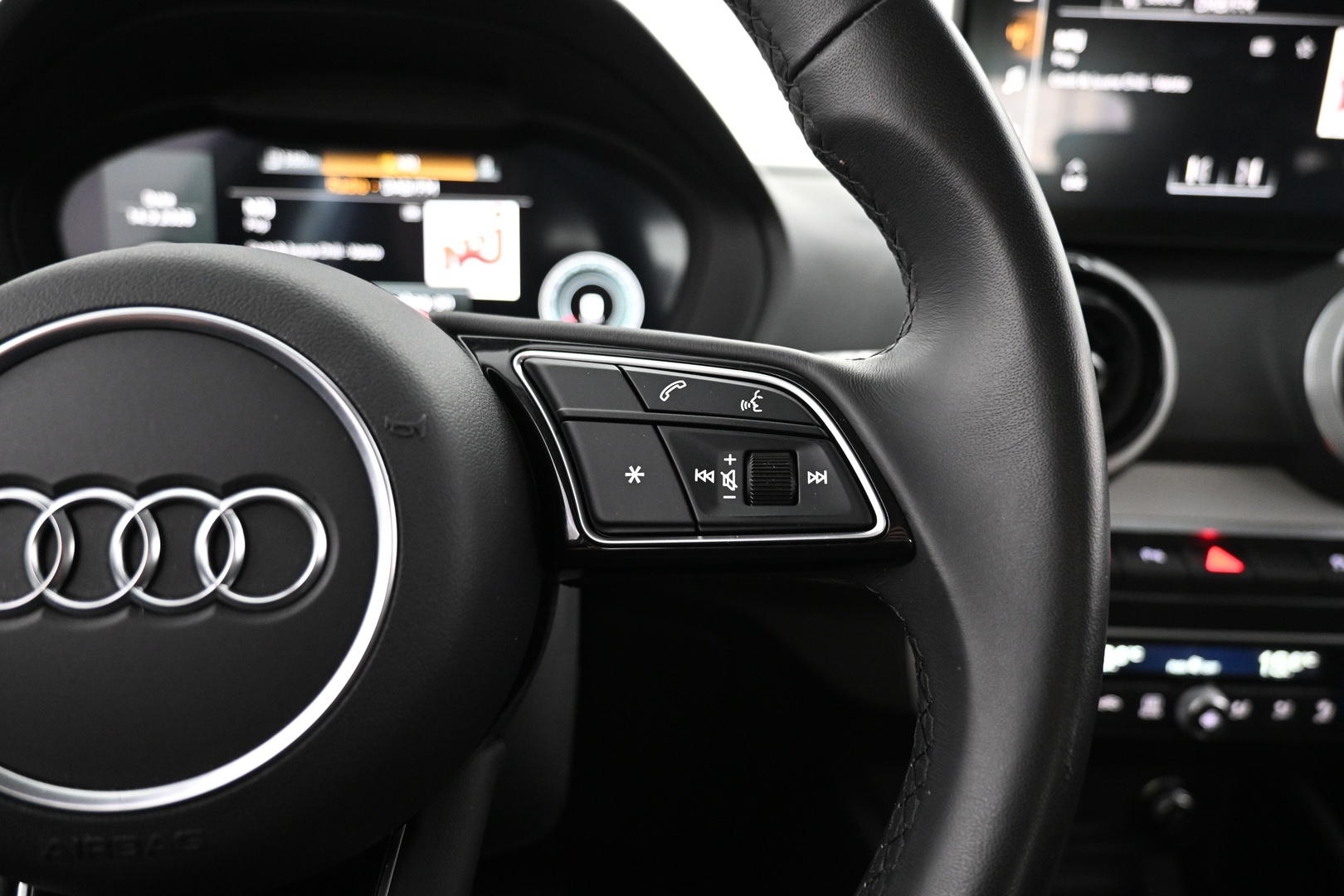 AUDI Q2 2025