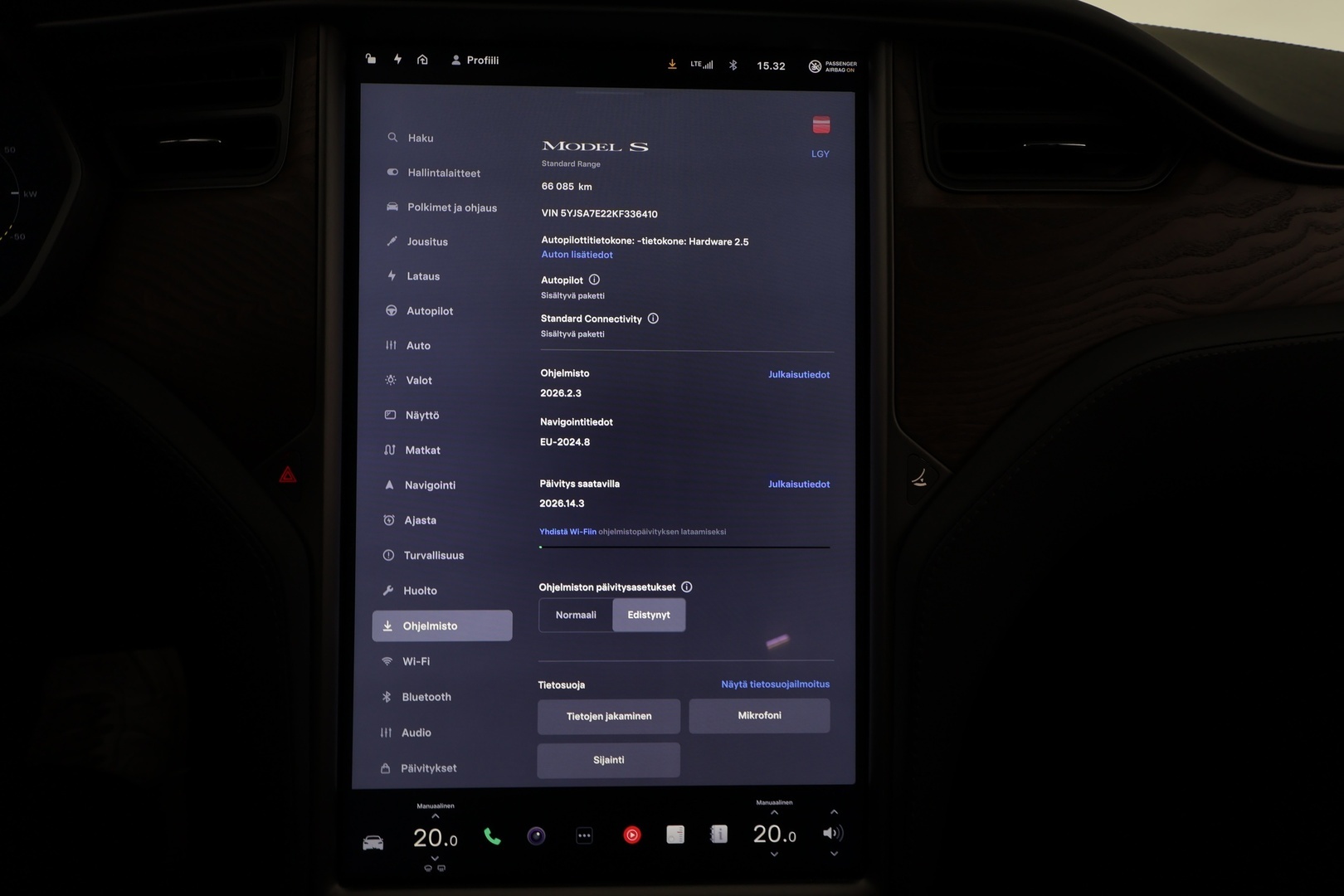 TESLA Model S 2019