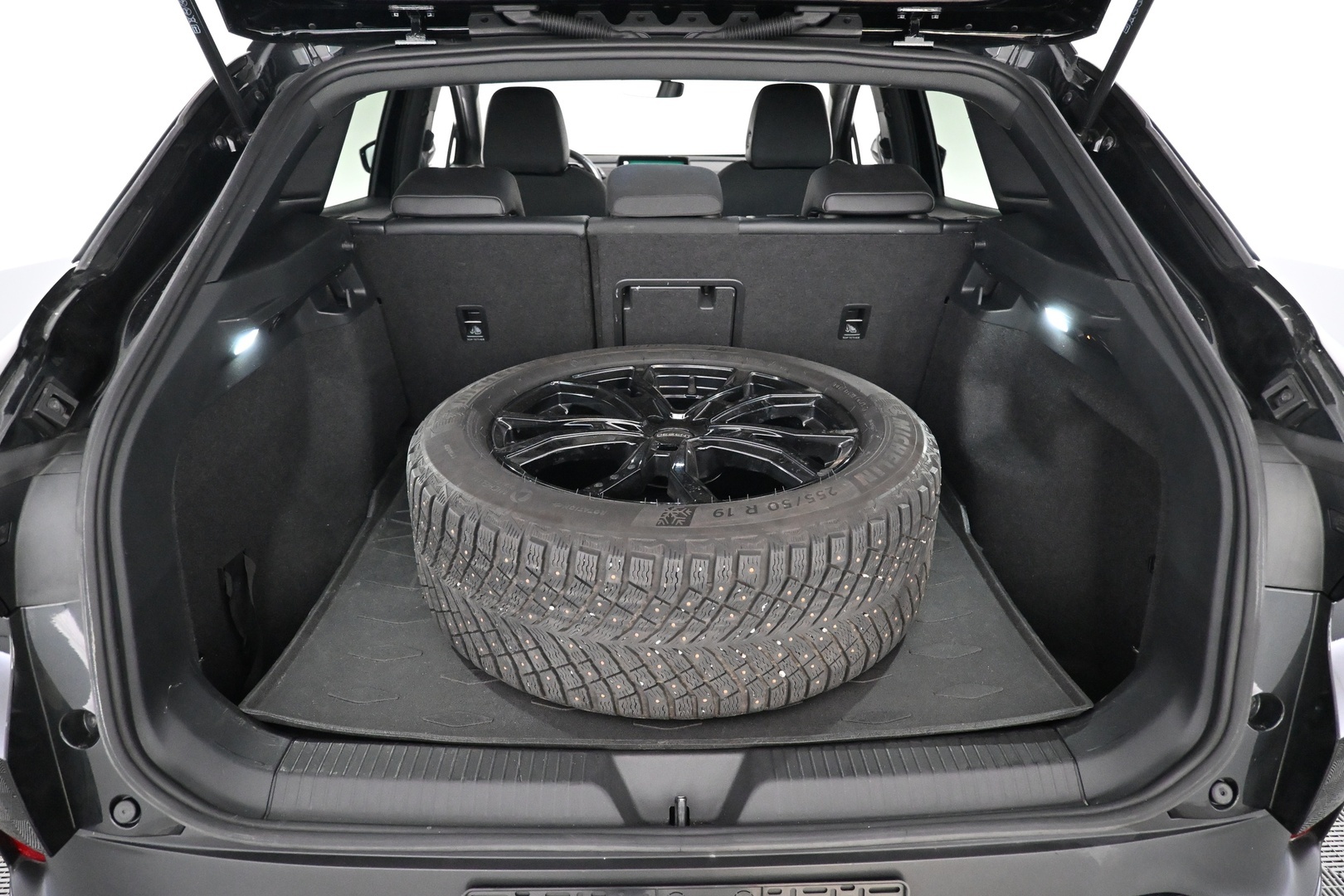 VOLKSWAGEN ID.4 2023