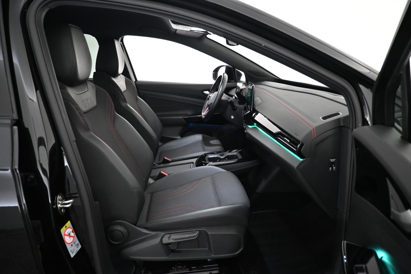 VOLKSWAGEN ID.4 2023