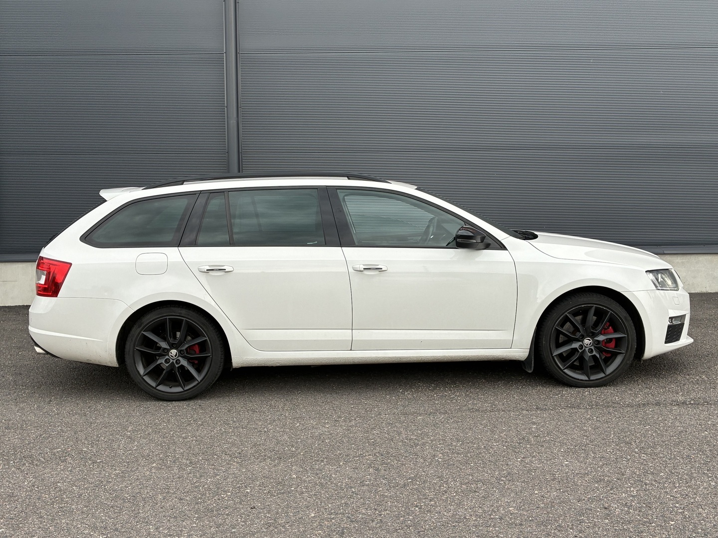 SKODA Octavia 2014