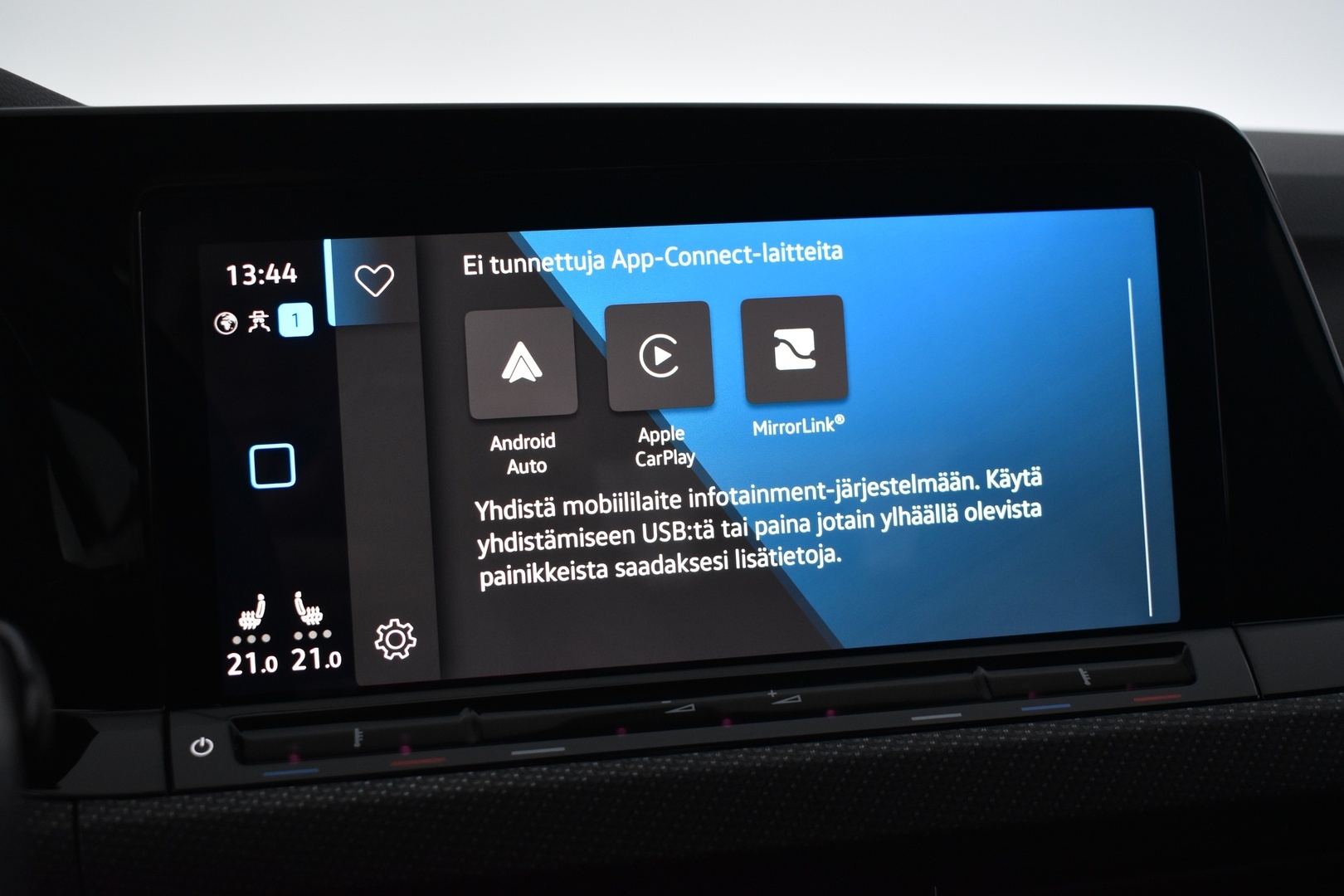 VOLKSWAGEN Golf 2021