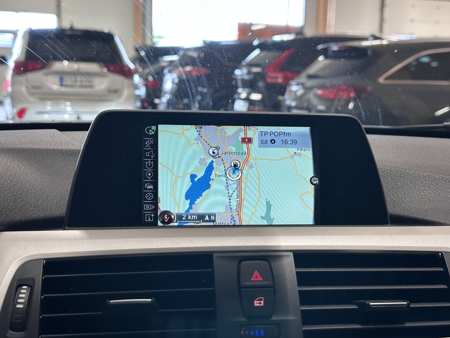 BMW 330 2017
