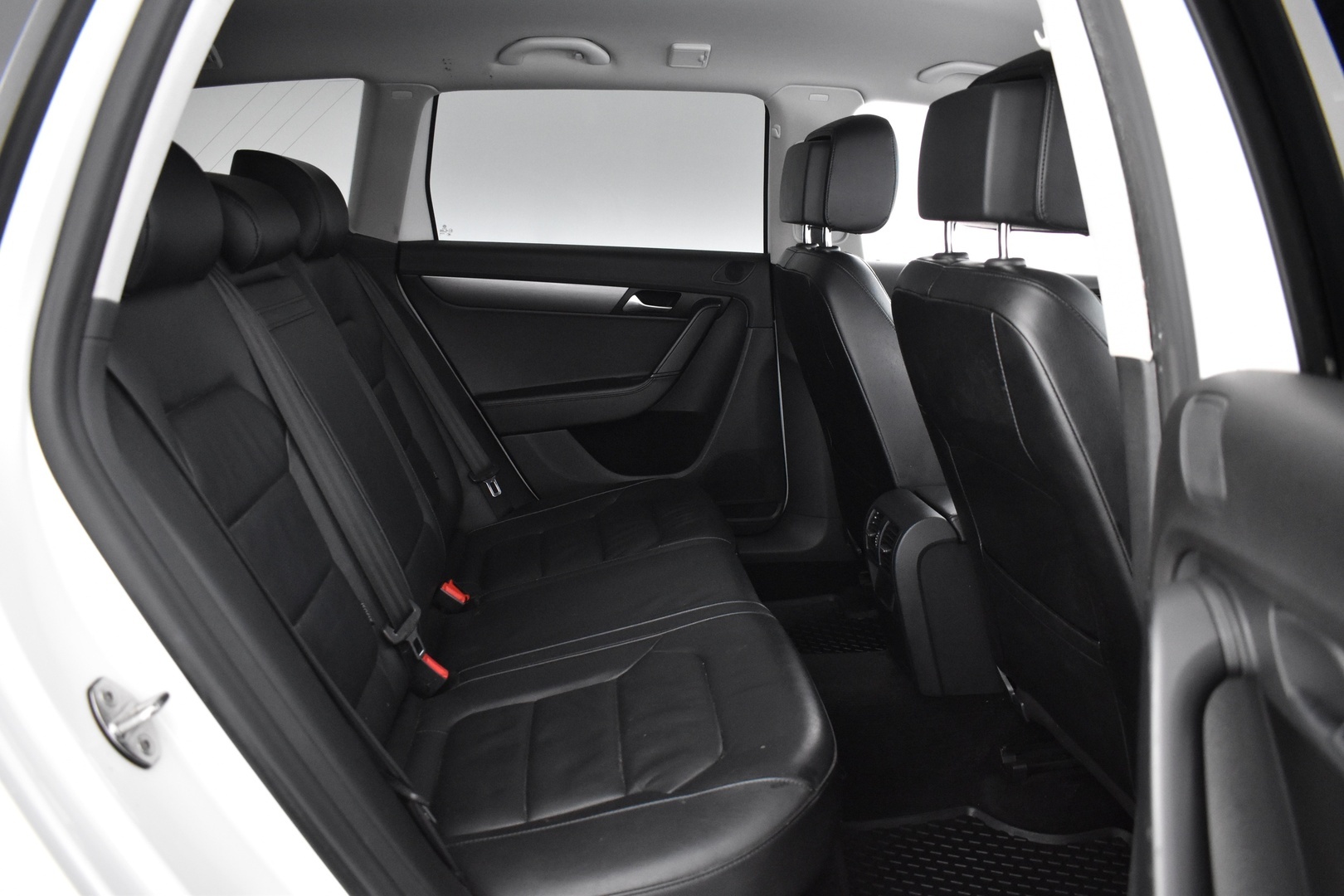 VOLKSWAGEN Passat 2014