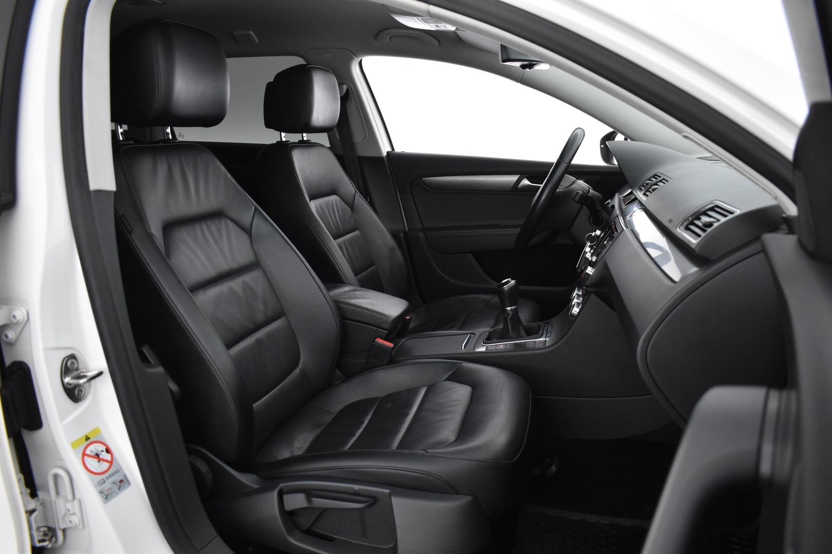 VOLKSWAGEN Passat 2014