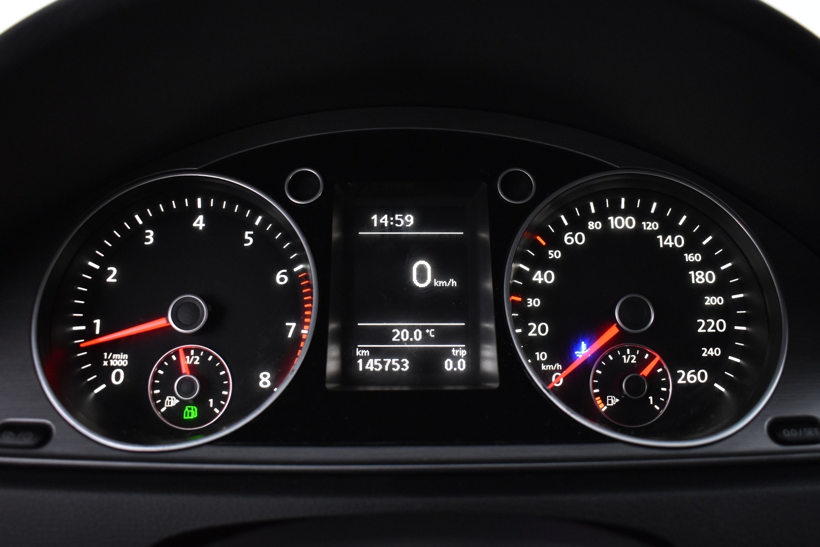 VOLKSWAGEN Passat 2014