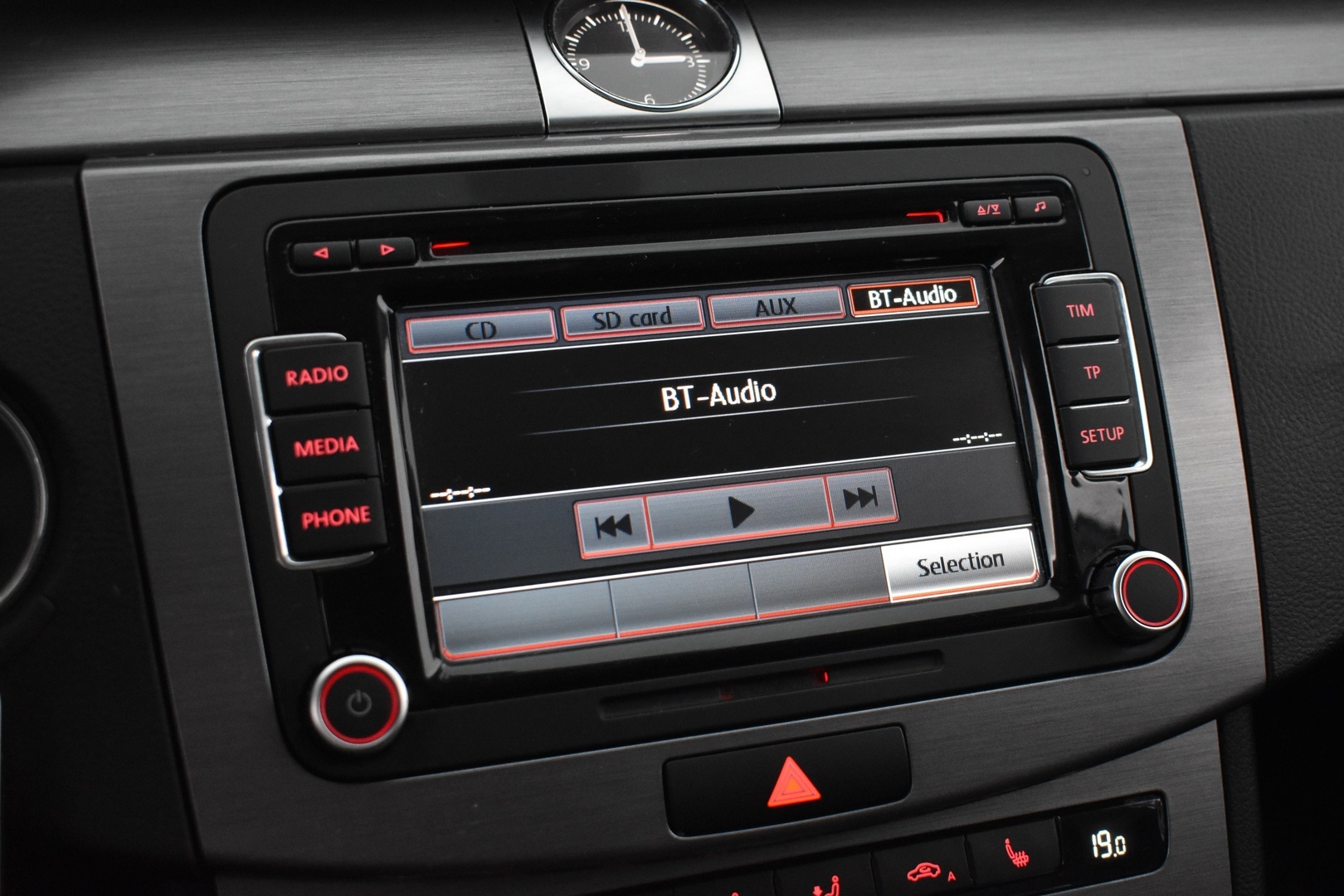 VOLKSWAGEN Passat 2014