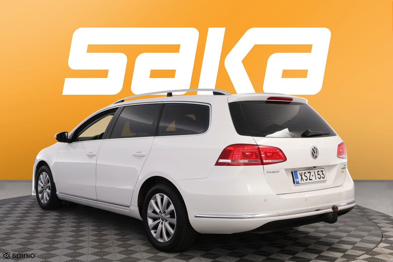 VOLKSWAGEN Passat 2014