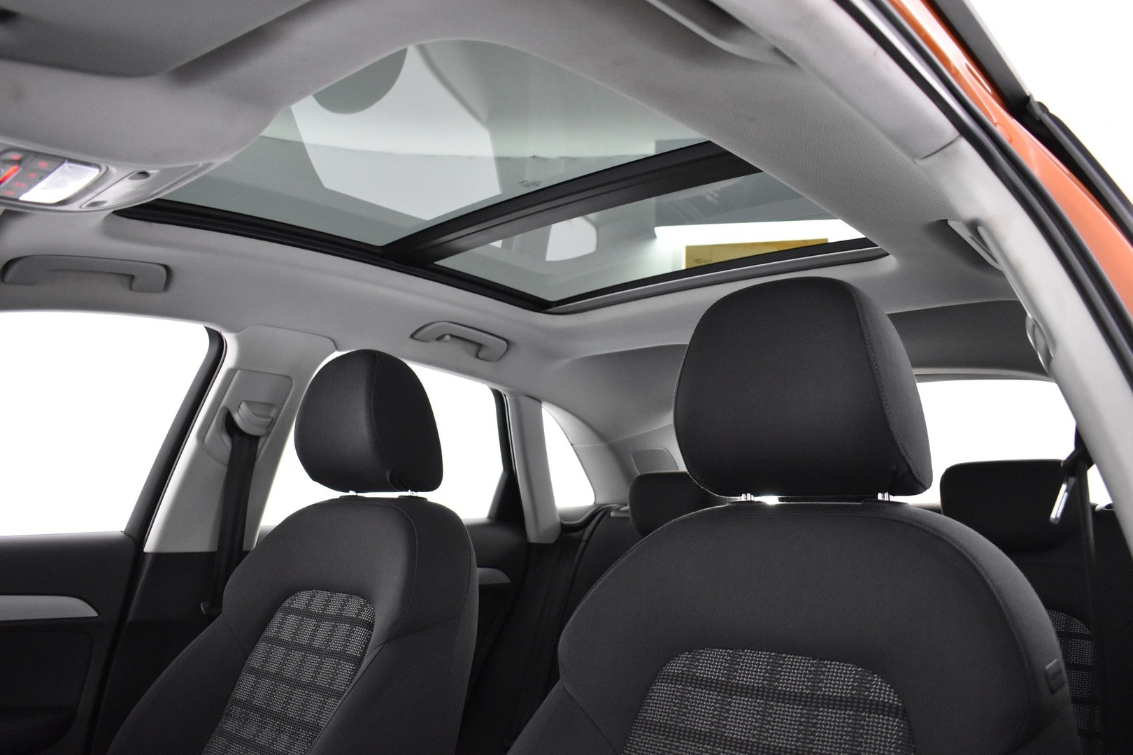 AUDI Q3 2012