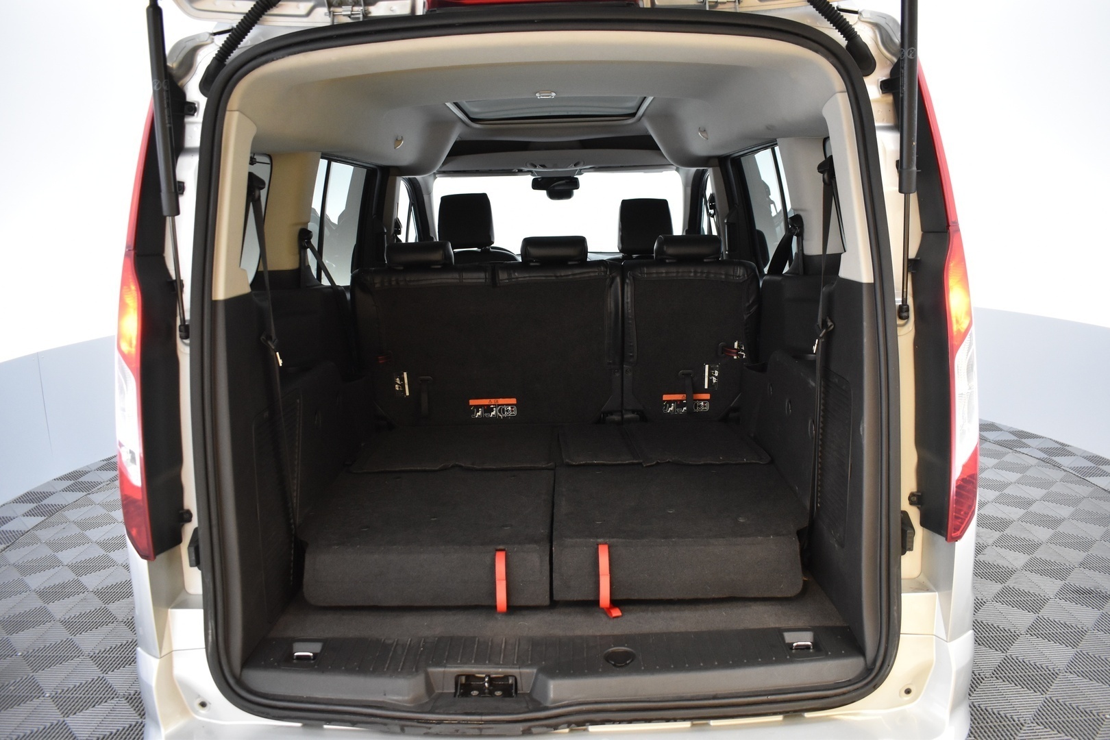 FORD Grand Tourneo Connect 2016