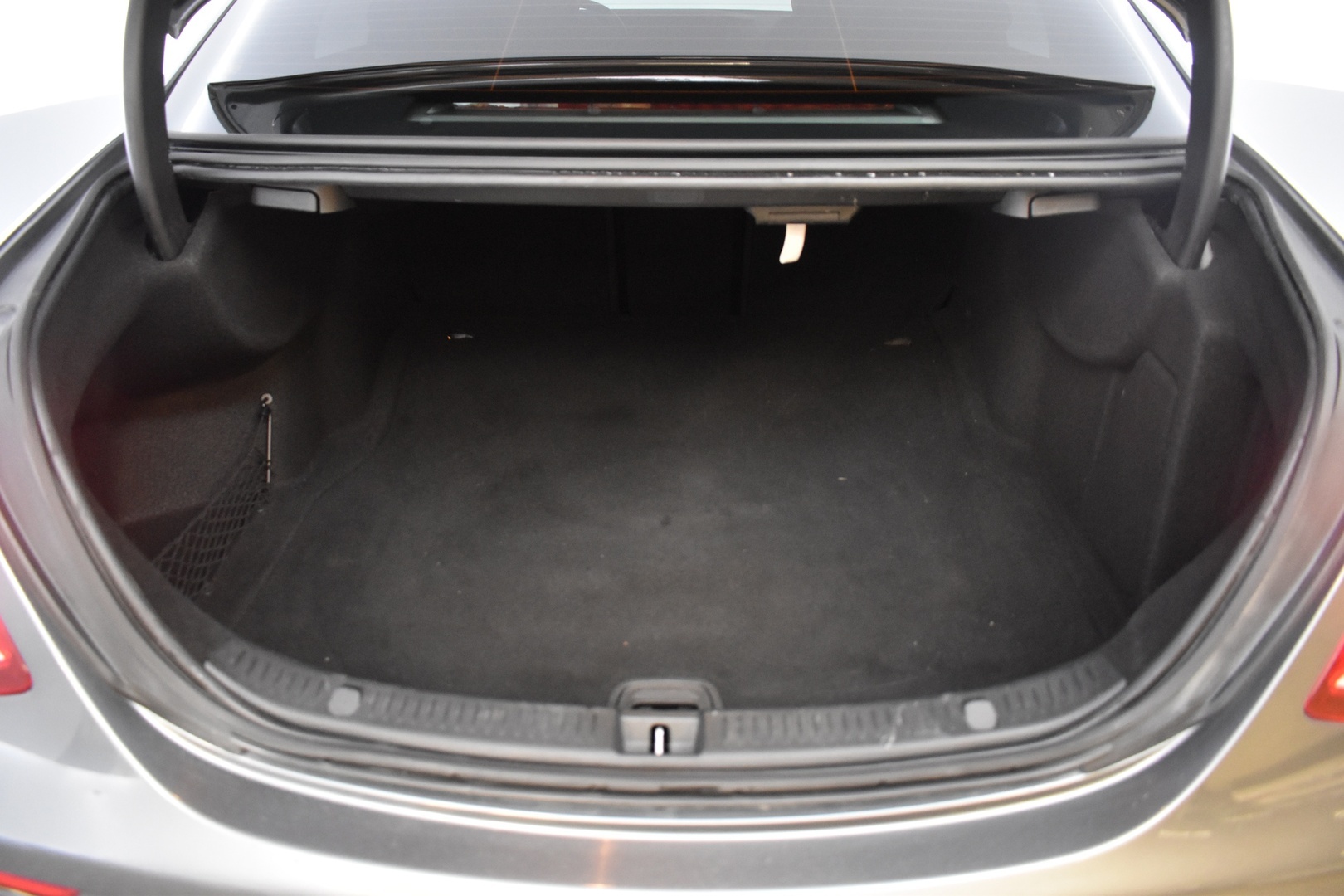 MERCEDES-BENZ E 2019