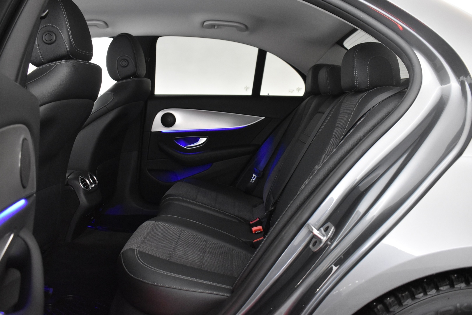 MERCEDES-BENZ E 2019