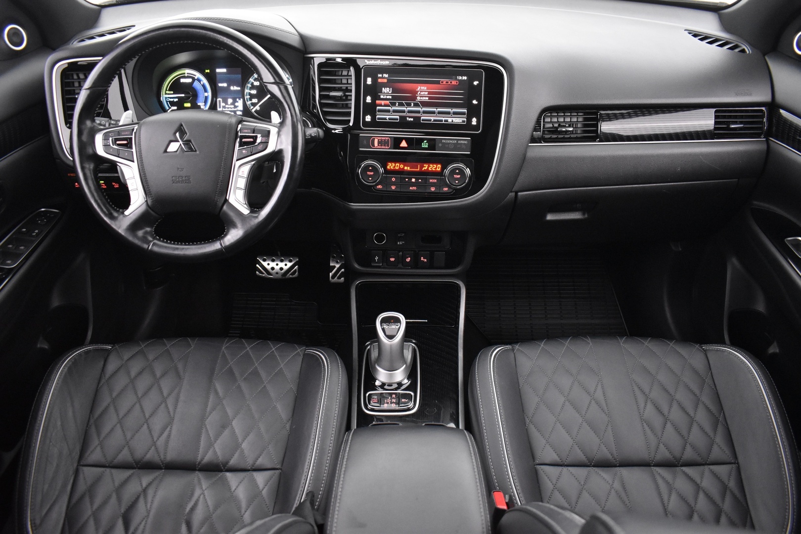 MITSUBISHI OUTLANDER PHEV 2019