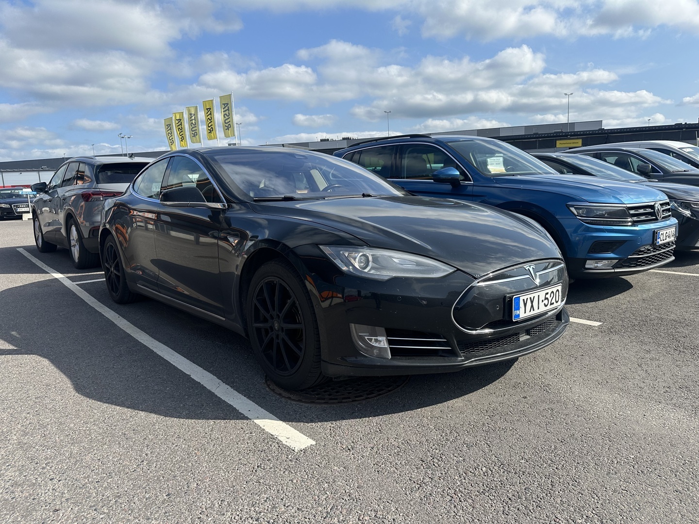 TESLA Model S 2015