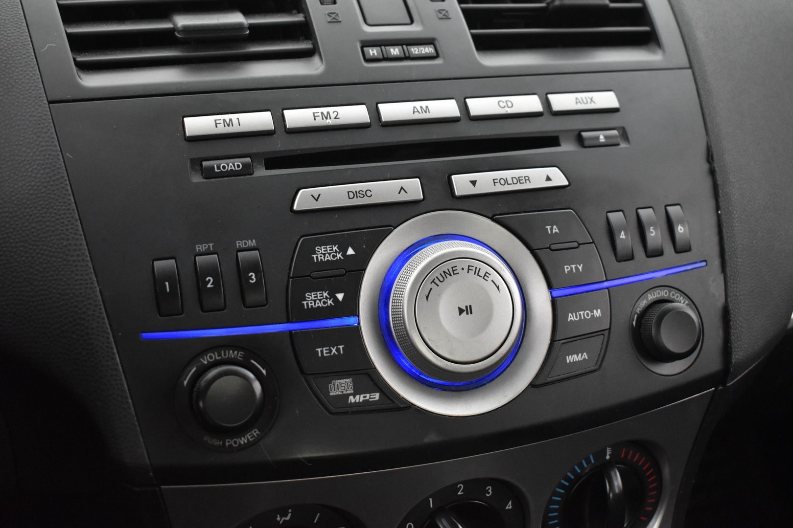 MAZDA 3 2011