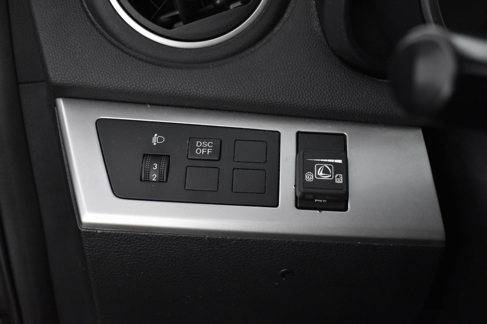 MAZDA 3 2011