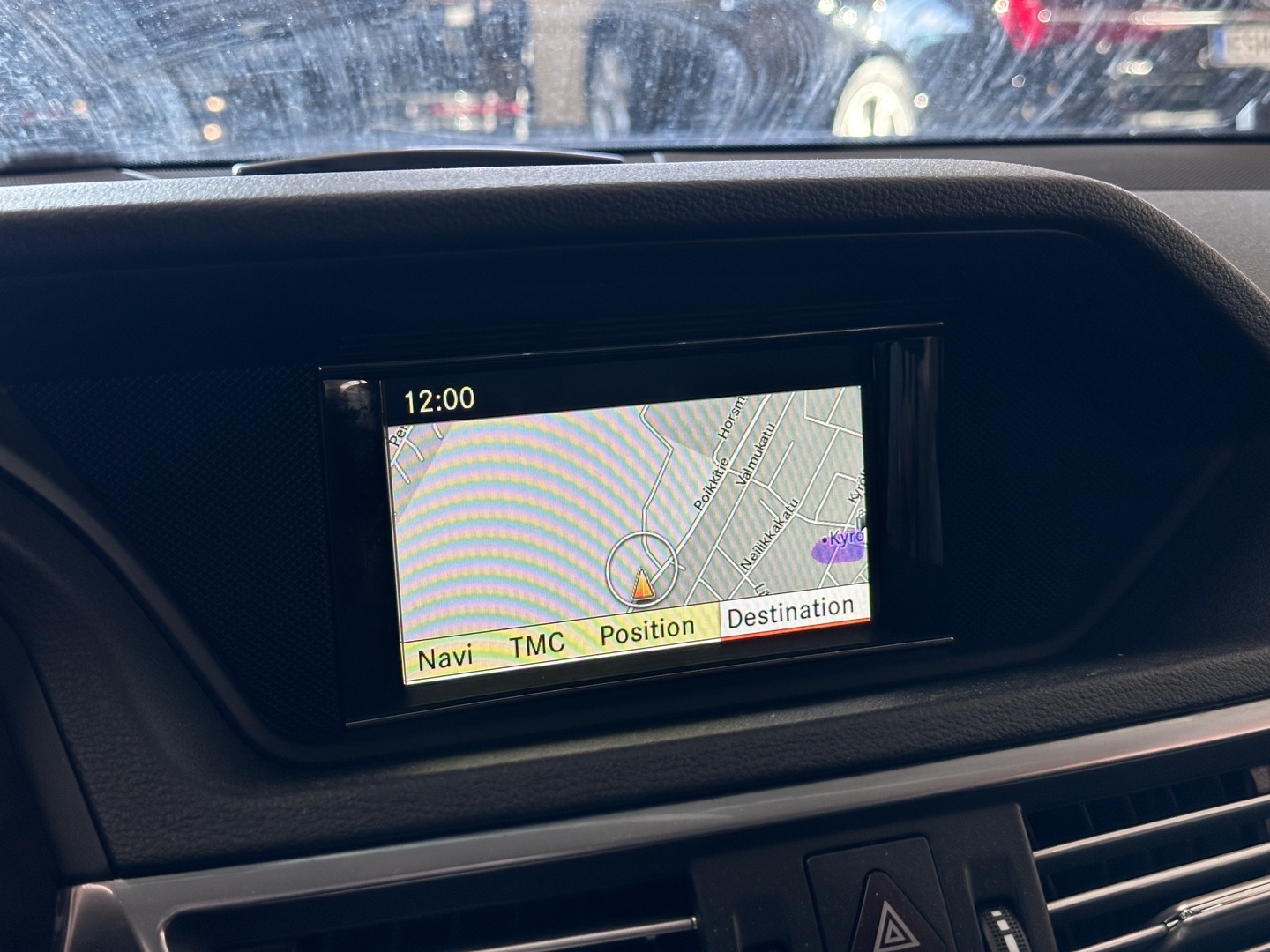 MERCEDES-BENZ E 2012