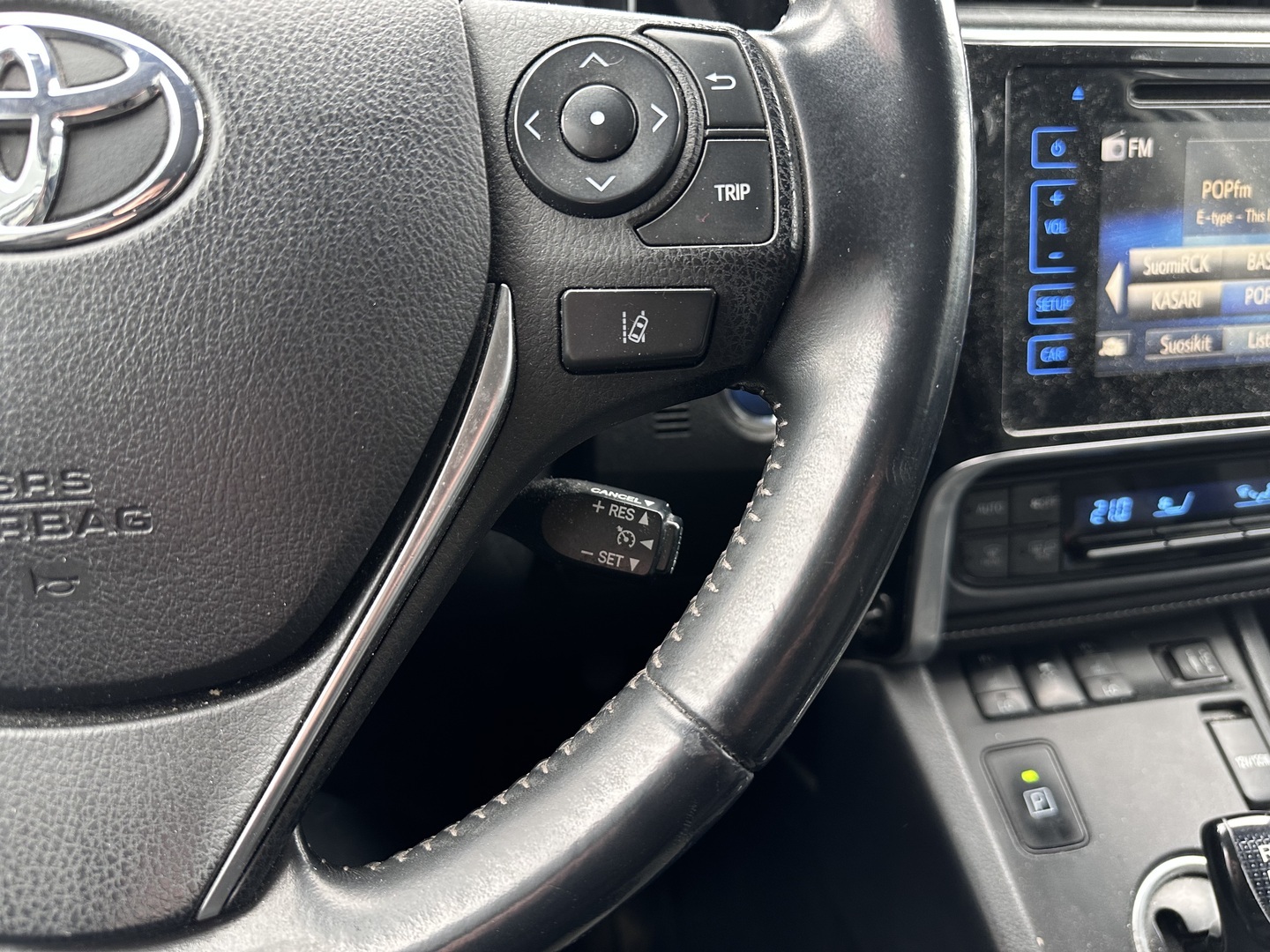 TOYOTA Auris 2018