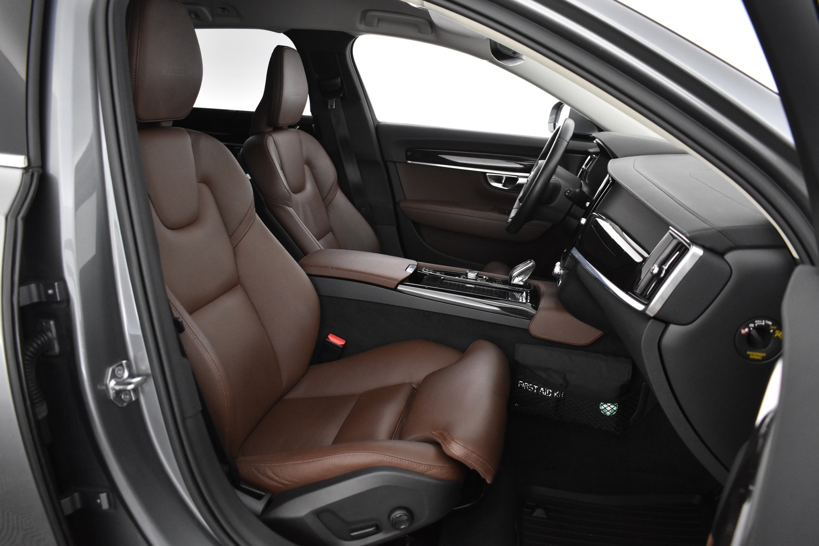 VOLVO V90 2020