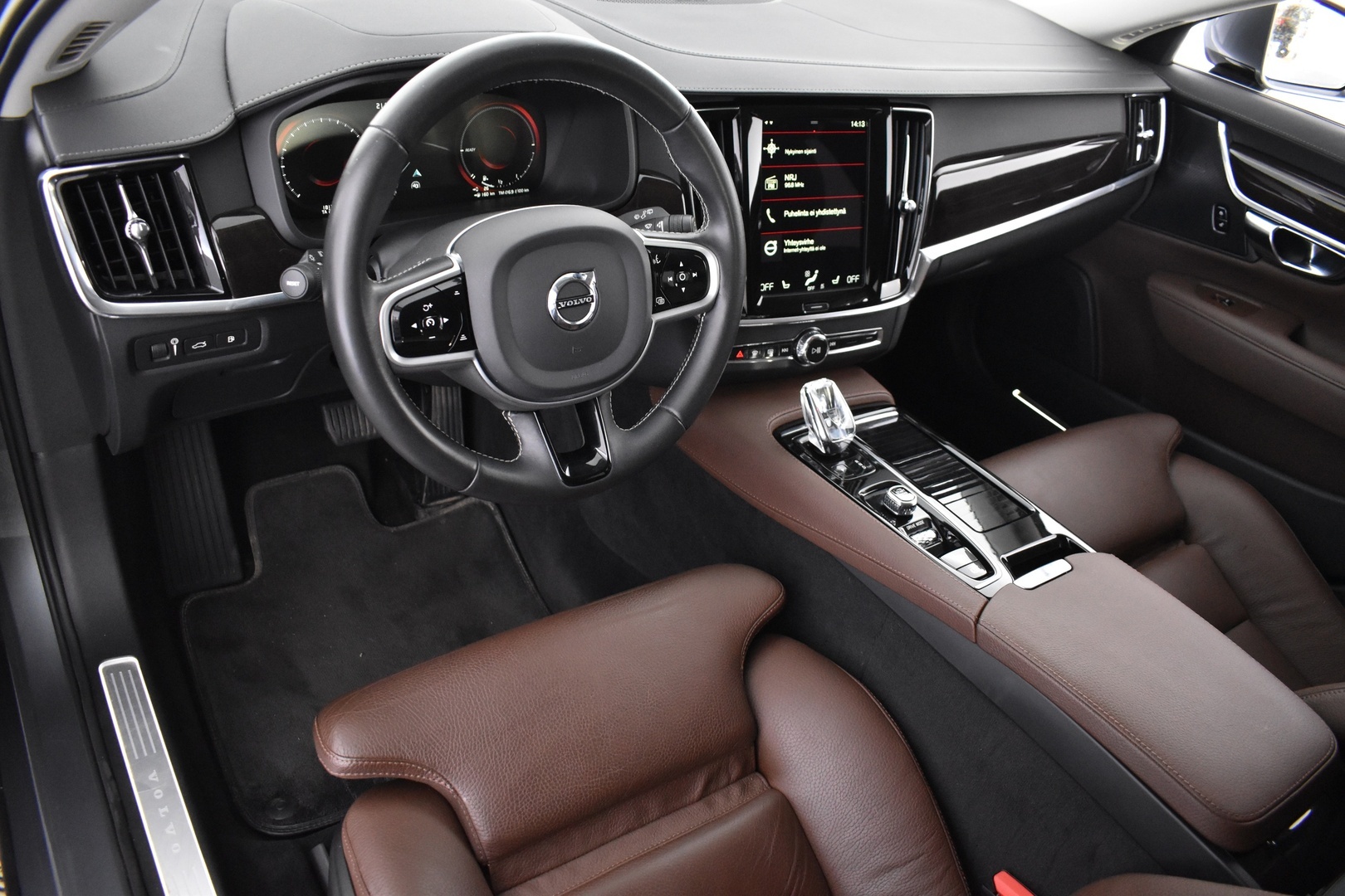 VOLVO V90 2020