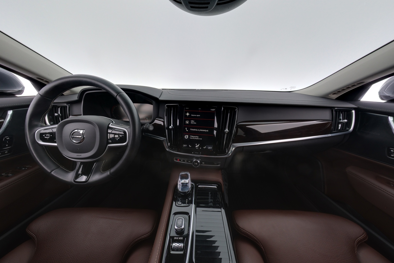VOLVO V90 2020