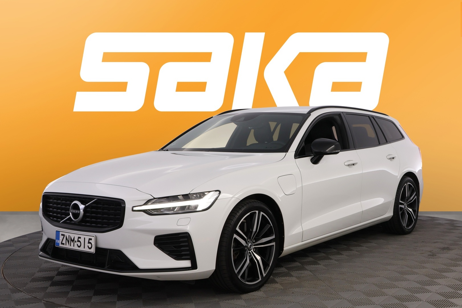 VOLVO V60 2021