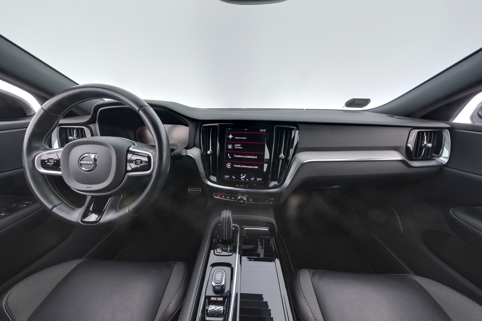 VOLVO V60 2021
