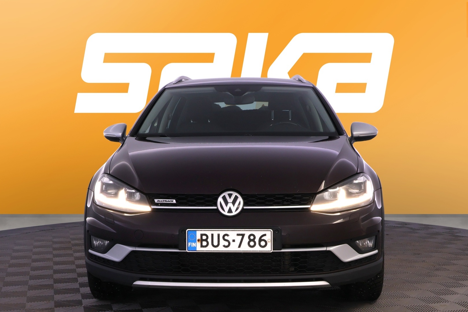 VOLKSWAGEN Golf 2017