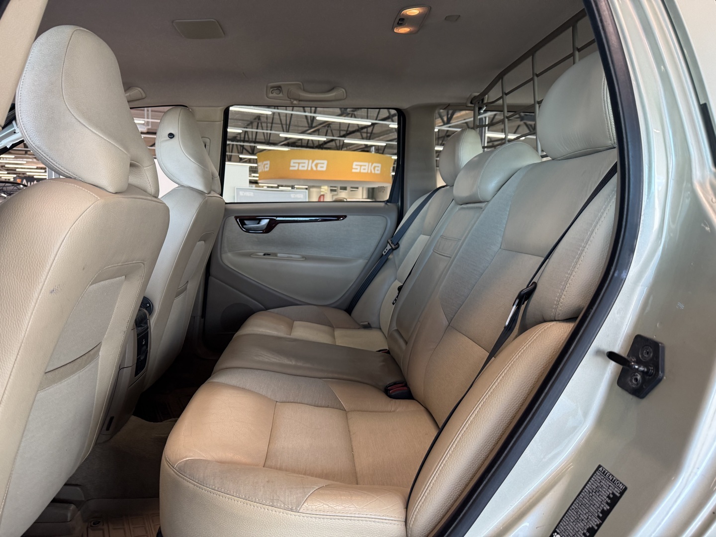 VOLVO V70 2005