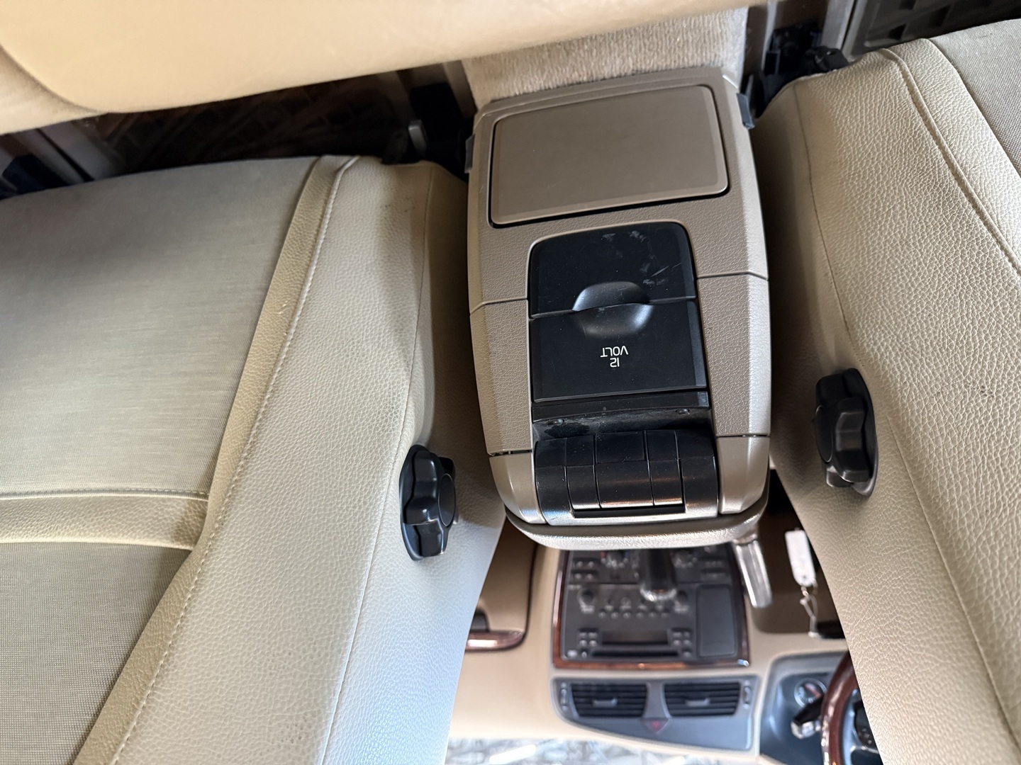 VOLVO V70 2005