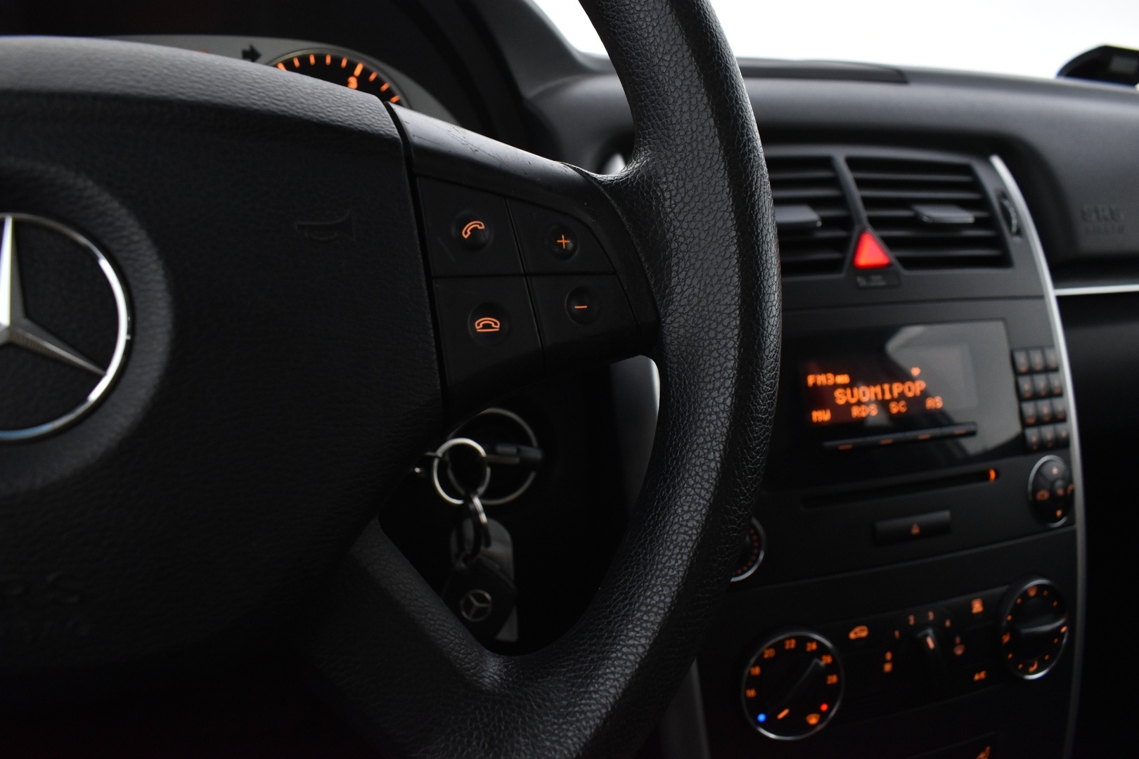 MERCEDES-BENZ B 2008