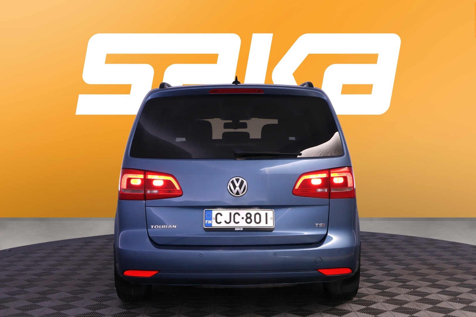 VOLKSWAGEN Touran 2014