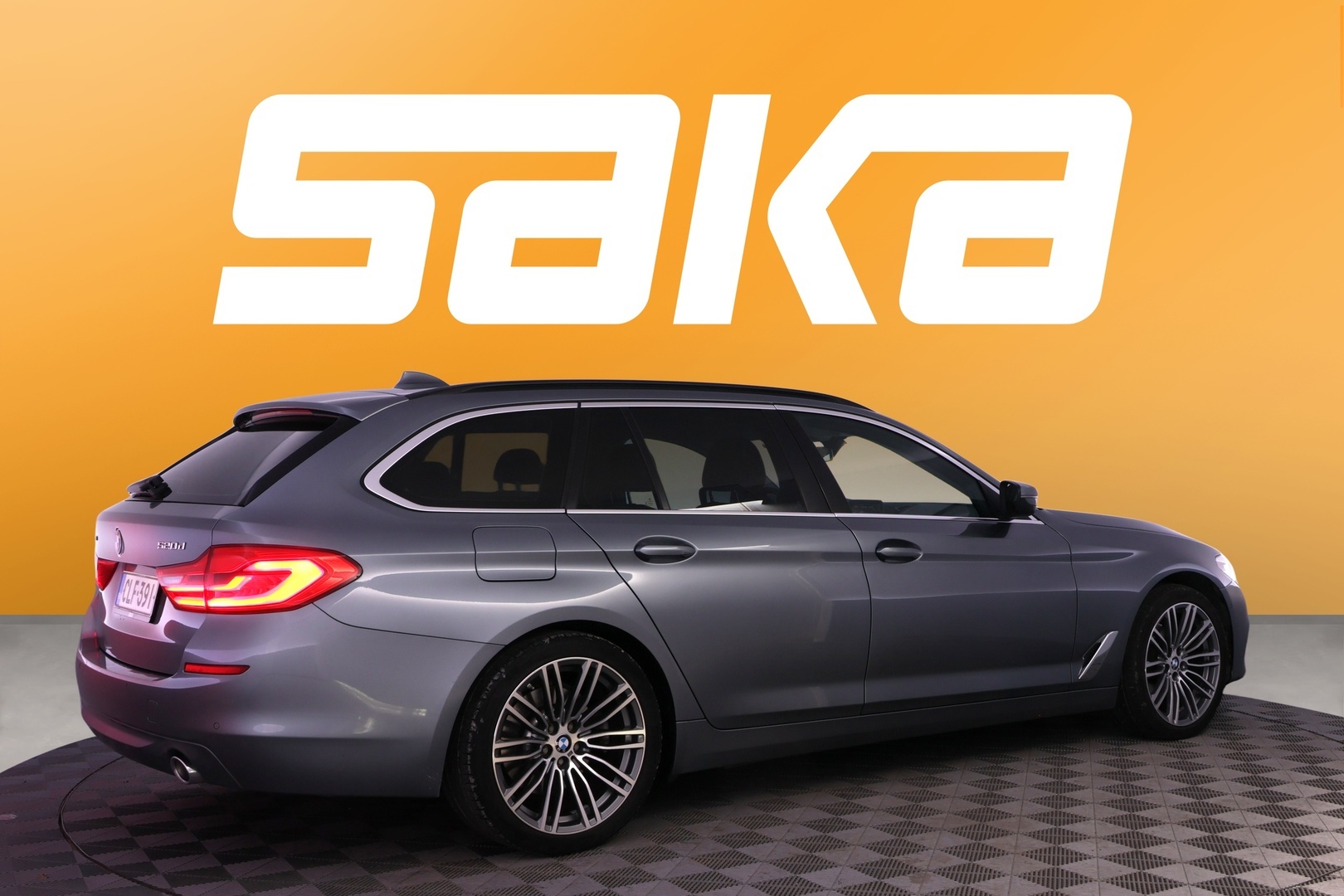 BMW 520 2018
