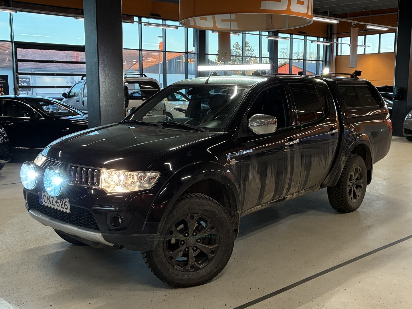 MITSUBISHI L200 2010