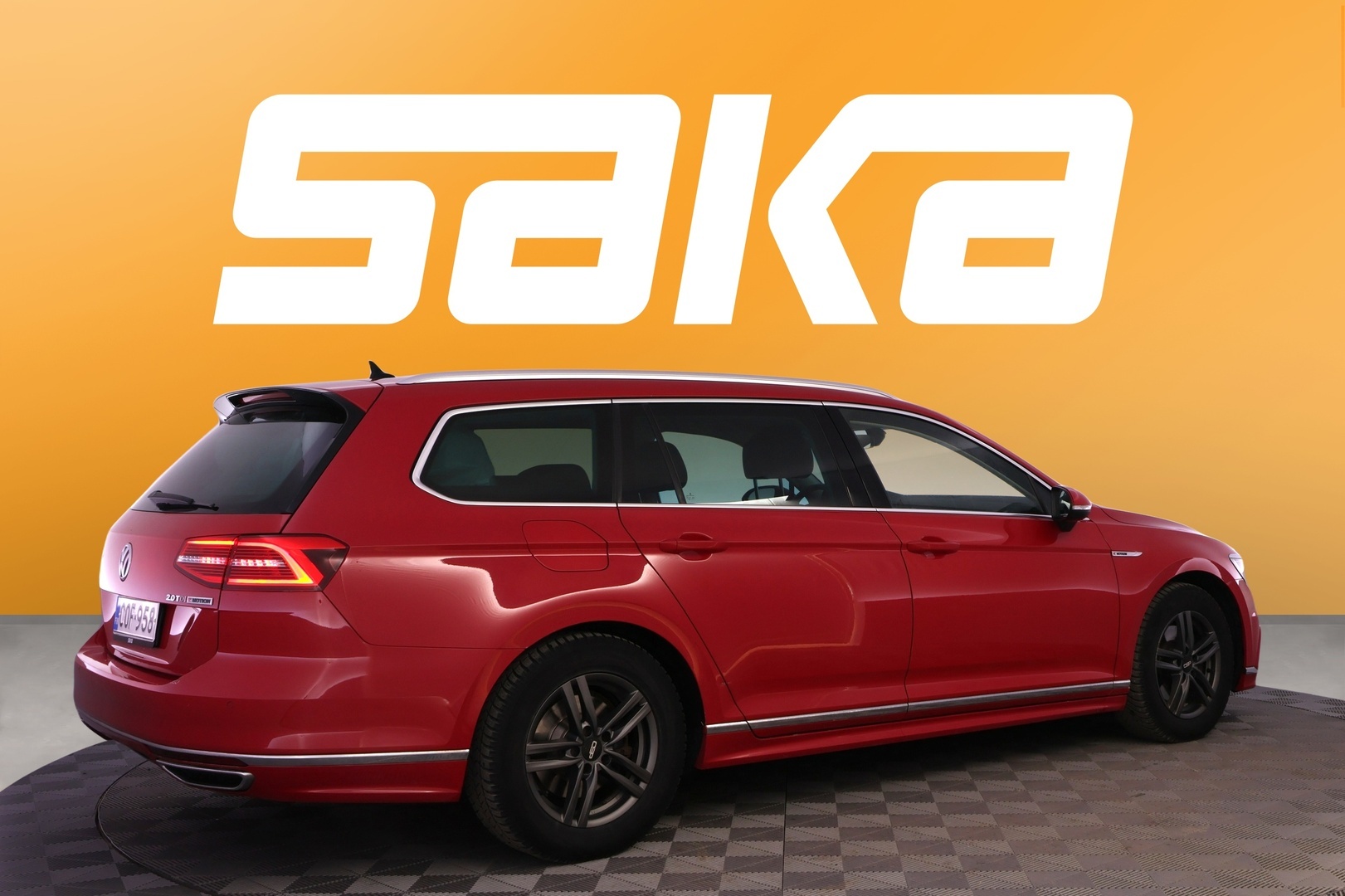 VOLKSWAGEN Passat 2016