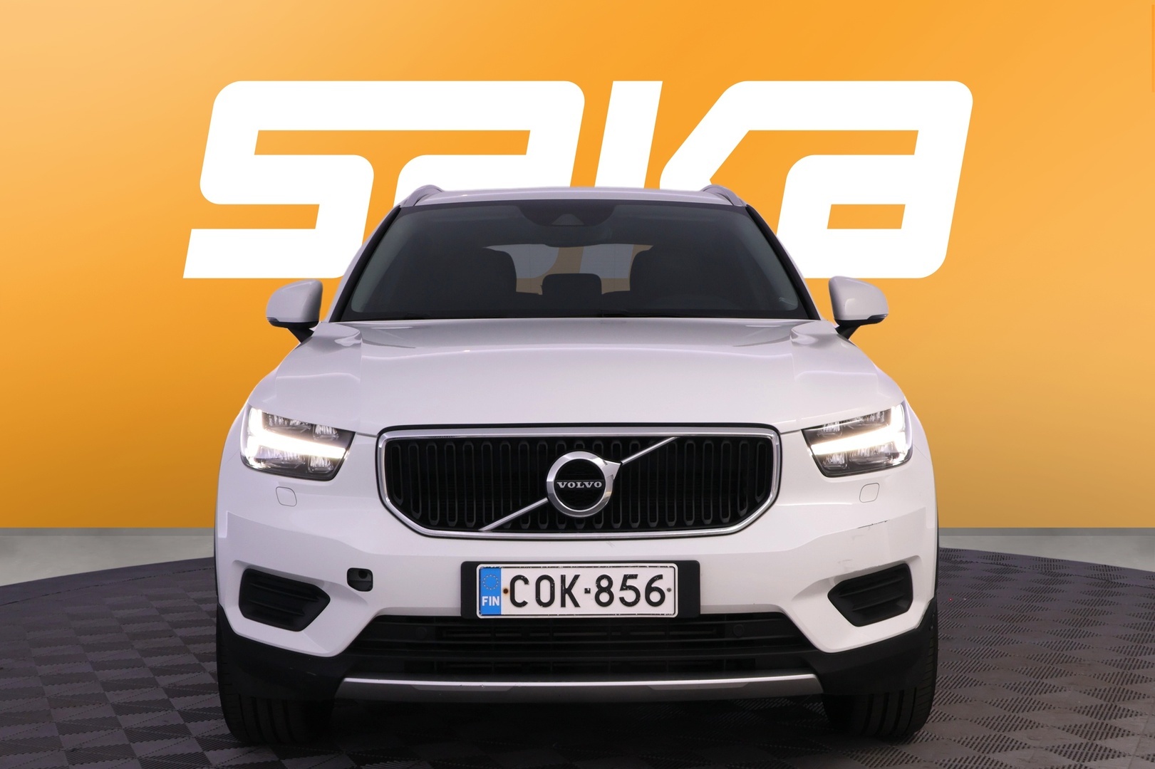 VOLVO XC40 2020