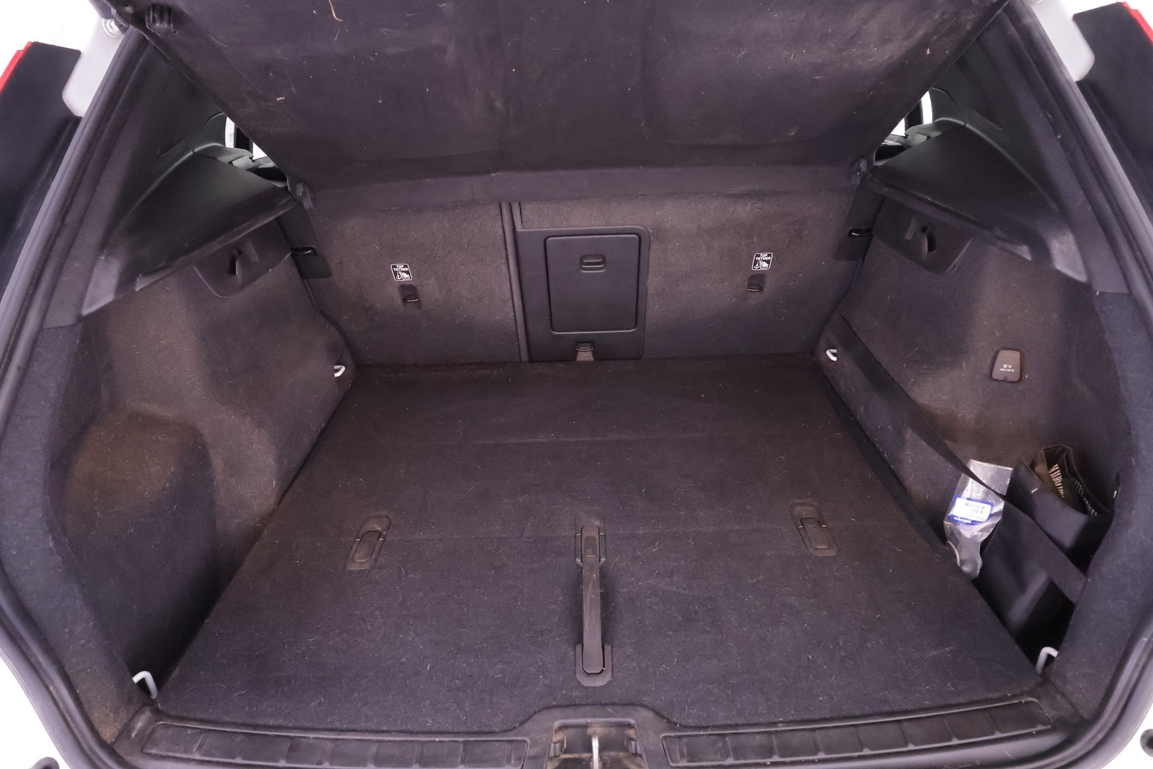 VOLVO XC40 2020