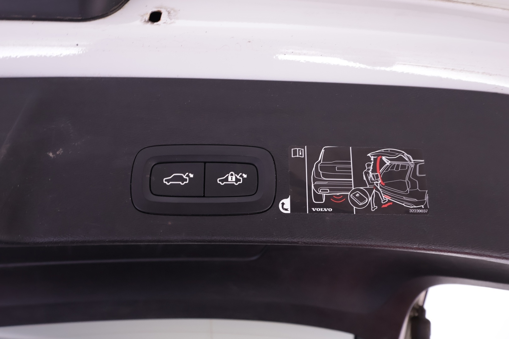 VOLVO XC40 2020